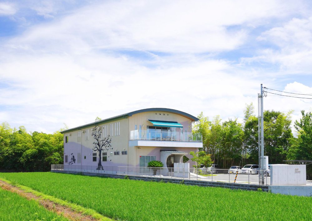 － 社内研修による臨時休業のお知らせ －