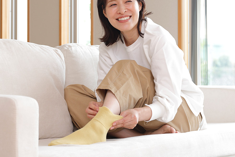 足首ゆったり、締め付けない靴下